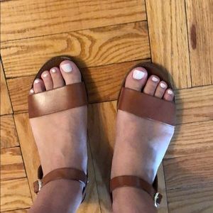 Size 8.5 dark tan Steve Madden